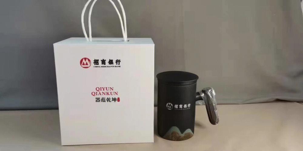 公司商务礼品定制，公司定制礼品种类大全，企业礼品定制送什么好？